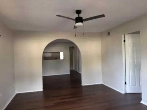 Living - 5410 Malcolm Tucker Ave, Crestview, FL 32536 photo 1 of 2