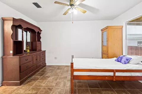 Bedroom - 109 Louise Dr, Crestview, FL 32536 photo 1 of 3