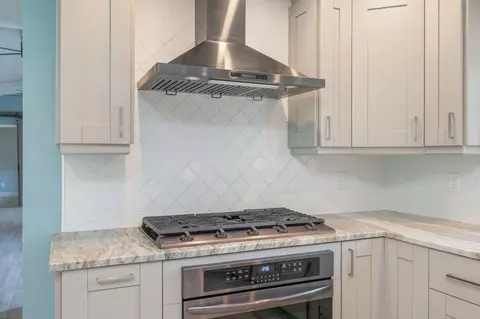 Kitchen - 110 Eagle Ct, Crestview, FL 32539 photo 5 of 7