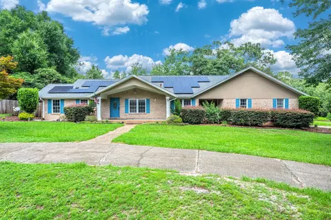 110 Eagle Ct, Crestview, FL 32539
