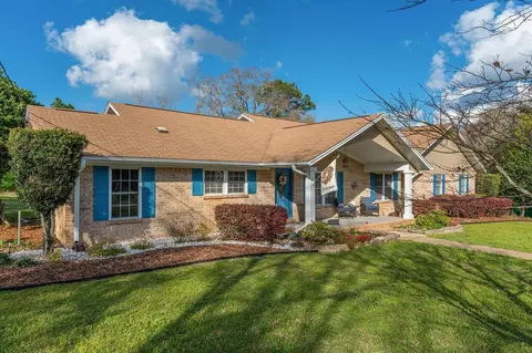 110 Eagle Ct, Crestview, FL 32539