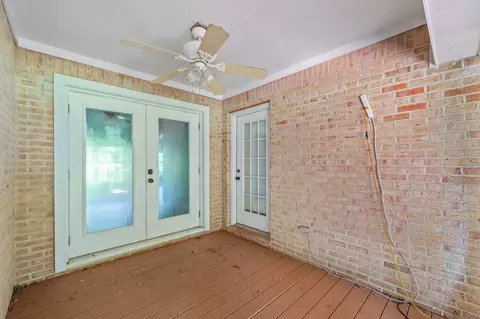 Exterior - 110 Eagle Ct, Crestview, FL 32539 photo 6 of 16