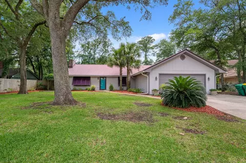952 Rue De Palms, Niceville, FL 32578