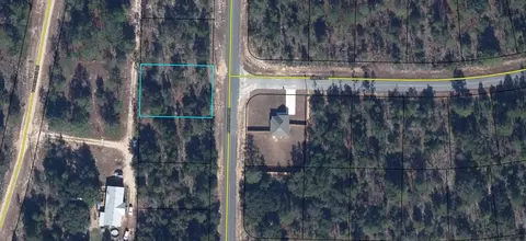 4120 Aquarius Dr, Chipley, FL 32428