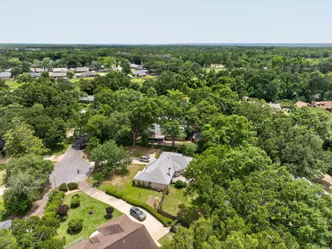 View/Area - 5605 Richmond Ct, Pace, FL 32571 photo 4 of 10