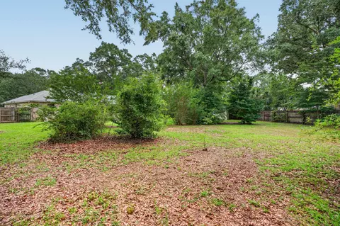 Exterior - 5605 Richmond Ct, Pace, FL 32571 photo 16 of 23