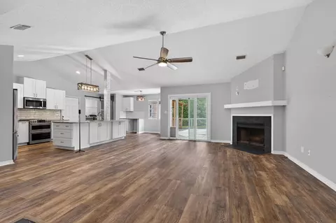 Living - 5605 Richmond Ct, Pace, FL 32571 photo 1 of 9