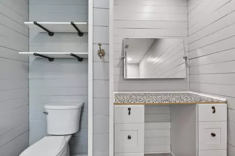 Bath - 5605 Richmond Ct, Pace, FL 32571 photo 4 of 13