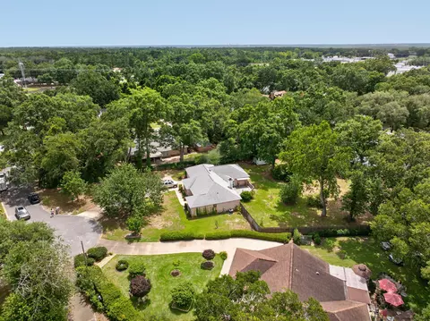 View/Area - 5605 Richmond Ct, Pace, FL 32571 photo 2 of 10