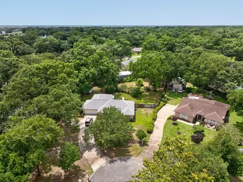 View/Area - 5605 Richmond Ct, Pace, FL 32571 photo 6 of 10