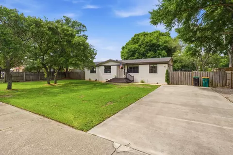 623 Mimosa Ave, Destin, FL 32541