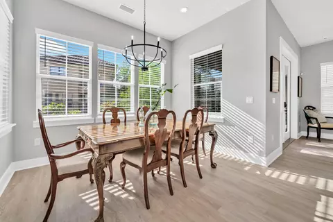 Dining - 1963 Baytowne Loop, Miramar Beach, FL 32550 photo 2 of 3