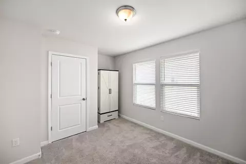 Bedroom - 460 Riverwalk Cir, Freeport, FL 32439 photo 4 of 6