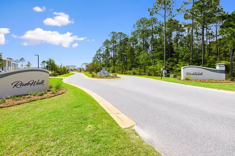 View/Area - 460 Riverwalk Cir, Freeport, FL 32439 photo 2 of 7
