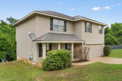 Exterior - 111 Bronze Cir, Crestview, FL 32539 photo 2 of 5