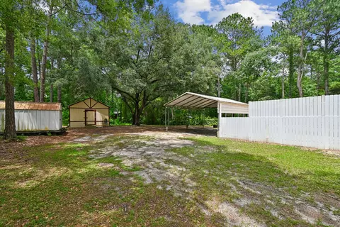 24 Oak Pl, Freeport, FL 32439 photo 3