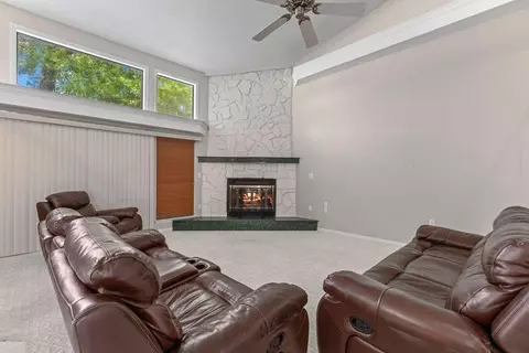 844 Holbrook Cir, Fort Walton Beach, FL 32547