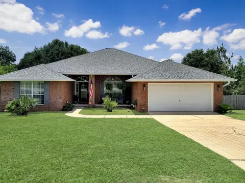 221 Citadel Ln, Crestview, FL 32539