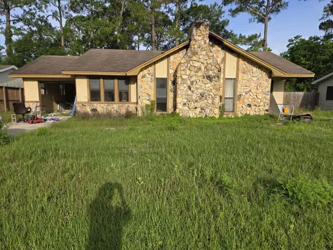 1216 Thomason Dr, Fort Walton Beach, FL 32547