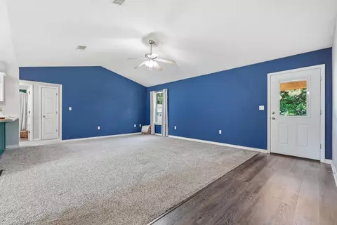 Living - 3033 Cabela Ln, Crestview, FL 32539 photo 1 of 2