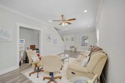 Living - 284 Date Palm Ln, Freeport, FL 32439 photo 1 of 1
