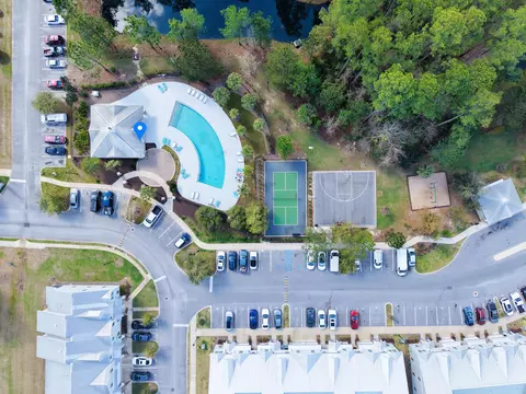 View/Area - 284 Date Palm Ln, Freeport, FL 32439 photo 6 of 12