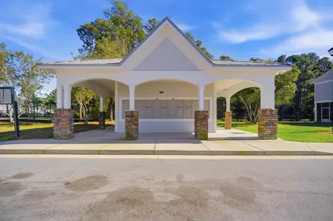 Exterior - 284 Date Palm Ln, Freeport, FL 32439 photo 14 of 14