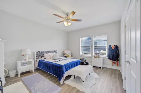 Bedroom - 284 Date Palm Ln, Freeport, FL 32439 photo 7 of 10