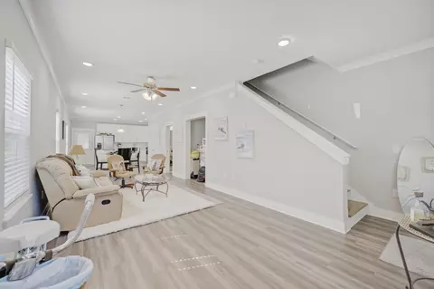Entry Way - 284 Date Palm Ln, Freeport, FL 32439 photo 1 of 4