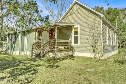 Exterior - 672 Main St, Chipley, FL 32428 photo 6 of 9