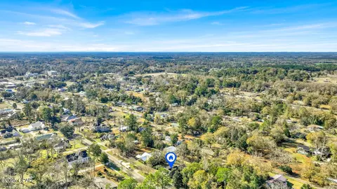 View/Area - 672 Main St, Chipley, FL 32428 photo 1 of 3