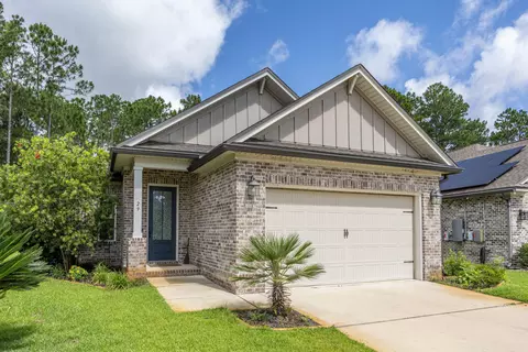 29 Pintail Blvd, Freeport, FL 32439