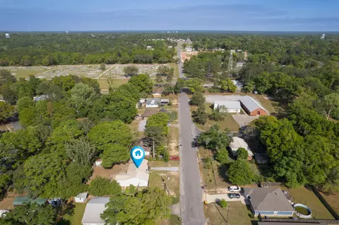 View/Area - 161 W North Ave, Crestview, FL 32536 photo 6 of 9