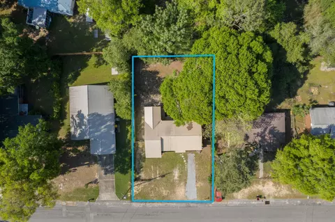 View/Area - 161 W North Ave, Crestview, FL 32536 photo 2 of 9