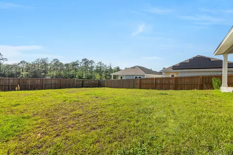 Exterior - 161 Blooming Cv, Crestview, FL 32539 photo 6 of 6