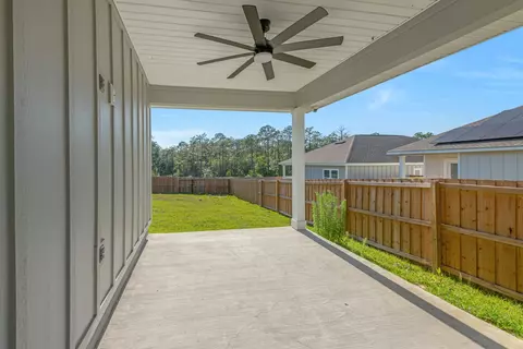 Exterior - 161 Blooming Cv, Crestview, FL 32539 photo 4 of 6