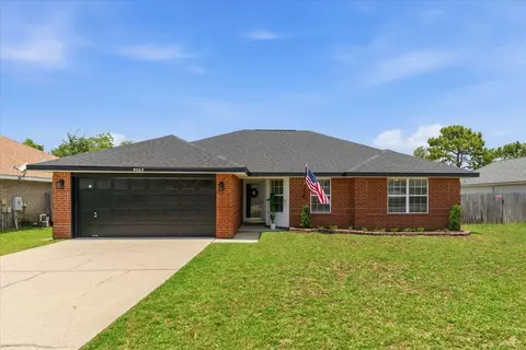 9562 Parker Place Dr, Navarre, FL 32566