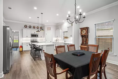 Dining - 101 Hydrangea Blvd, Freeport, FL 32439 photo 1 of 1
