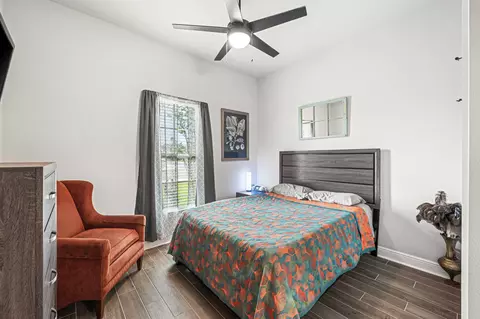 Bedroom - 101 Hydrangea Blvd, Freeport, FL 32439 photo 3 of 5