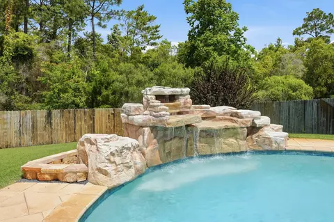 3495 Moonstone Dr, Navarre, FL 32566