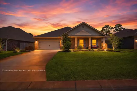 3495 Moonstone Dr, Navarre, FL 32566