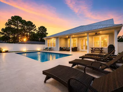 Exterior - 476 Seacrest Dr, Inlet Beach, FL 32461 photo 2 of 6