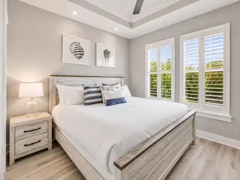 Bedroom - 476 Seacrest Dr, Inlet Beach, FL 32461 photo 12 of 13