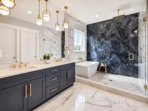 Bath - 476 Seacrest Dr, Inlet Beach, FL 32461 photo 1 of 5