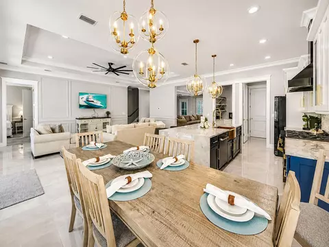 Dining - 476 Seacrest Dr, Inlet Beach, FL 32461 photo 1 of 2