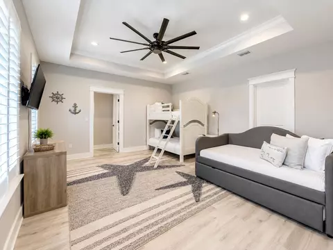 Bedroom - 476 Seacrest Dr, Inlet Beach, FL 32461 photo 10 of 13