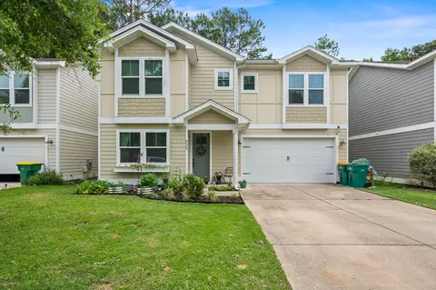 529 Maple Ave, Niceville, FL 32578