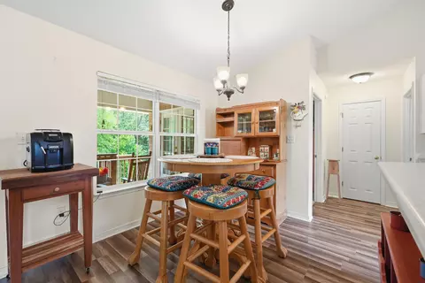 Dining - 2612 Paddock Cir, Crestview, FL 32536 photo 4 of 4