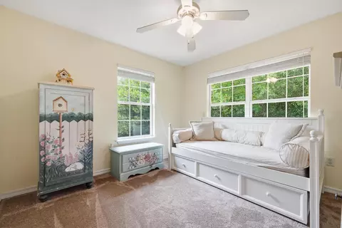 Bedroom - 2612 Paddock Cir, Crestview, FL 32536 photo 5 of 7