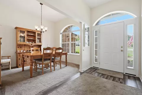 Entry Way - 2612 Paddock Cir, Crestview, FL 32536 photo 1 of 6